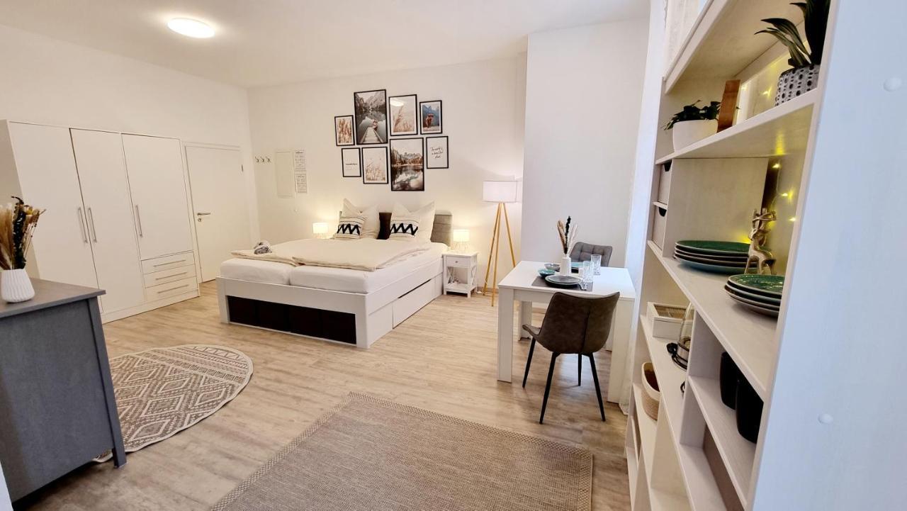 Stadtgarten-Studios - Im Zentrum Mit Parkplatz Weingarten  Buitenkant foto